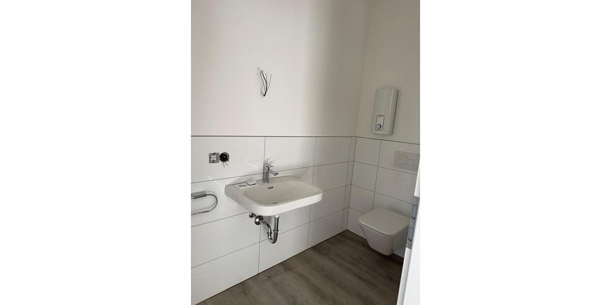 Einfamilienhaus Flammersfeld - 3 Zimmer, 105 m&sup2;, 1.260&euro; | Angebot:25646960