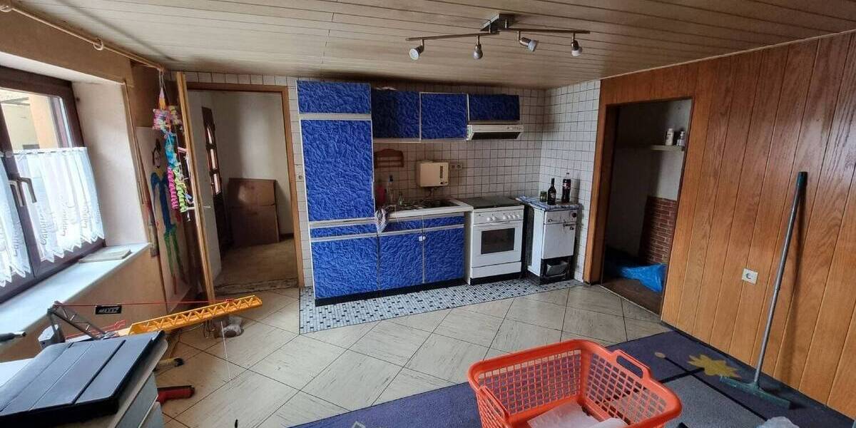 Doppelhaushälfte Lykershausen - 4 Zimmer, 108 m&sup2;, 75.000&euro; | Angebot:25735371