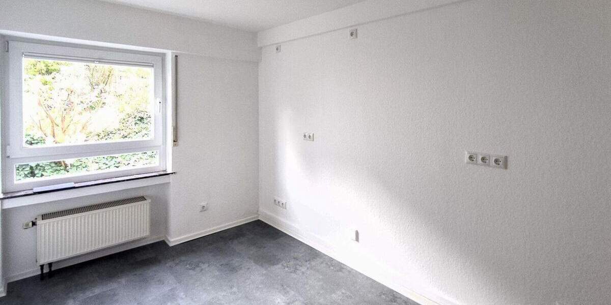 Gewerbeobjekt Staudt - 4 Zimmer, 73 m&sup2;, 700&euro; | Angebot:25738131