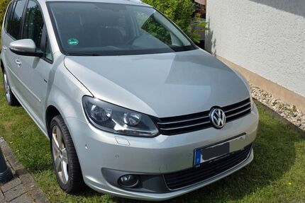 VW Touran 229.000 km 6.499 &euro; Schenkelberg 56244