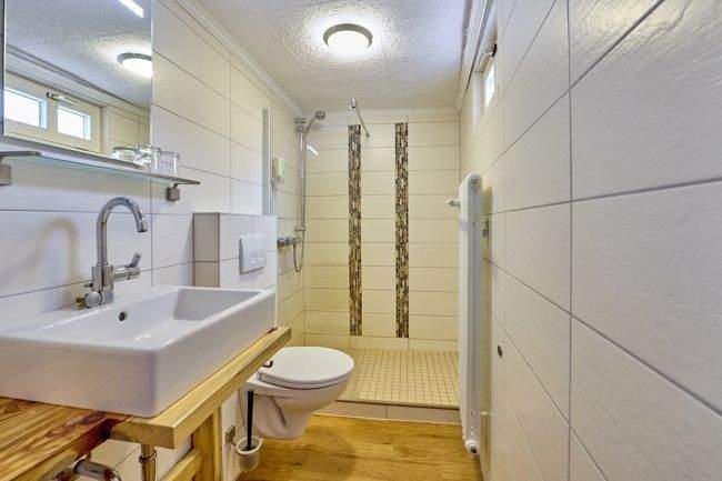 Einfamilienhaus Roes - 1.250.000&euro; | Angebot:25731082