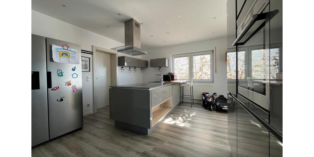 Einfamilienhaus Nauort - 6 Zimmer, 265 m&sup2;, 560.000&euro; | Angebot:26080076