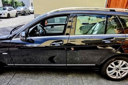 Mercedes-Benz 220 240.000 km 7.500 &euro; Neuwied 56564