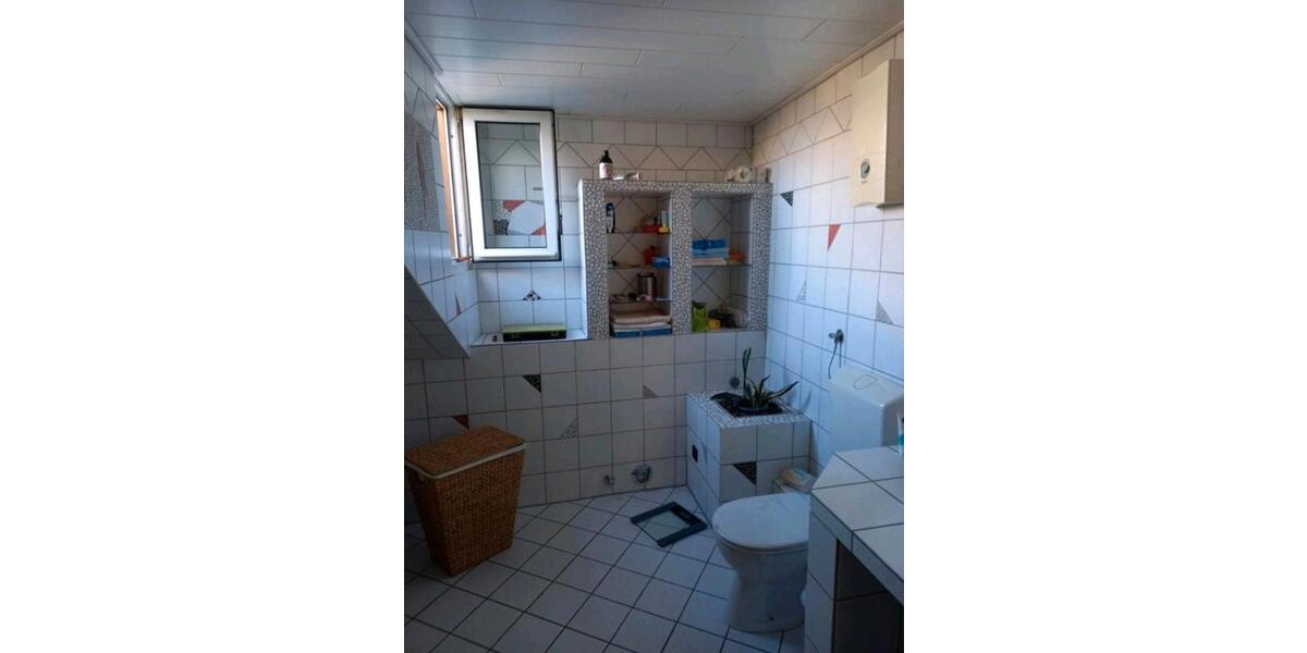 Dachgeschoßwohnung Koblenz Karthause - 2 Zimmer, 57 m&sup2;, 700&euro; | Angebot:26387174
