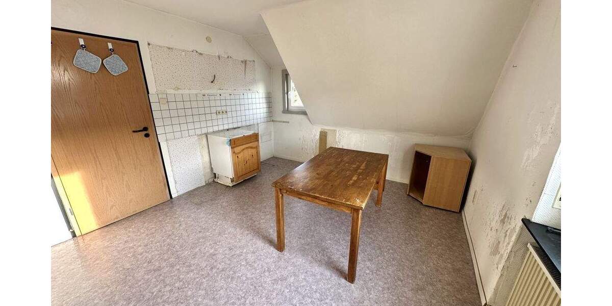 Einfamilienhaus Wirges - 6 Zimmer, 155 m&sup2;, 249.000&euro; | Angebot:25666033