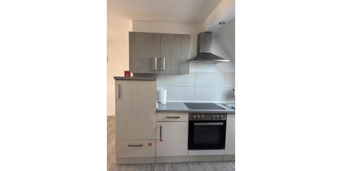 Dachgeschoßwohnung Nickenich - 2 Zimmer, 45 m&sup2;, 30&euro; | Angebot:25906880