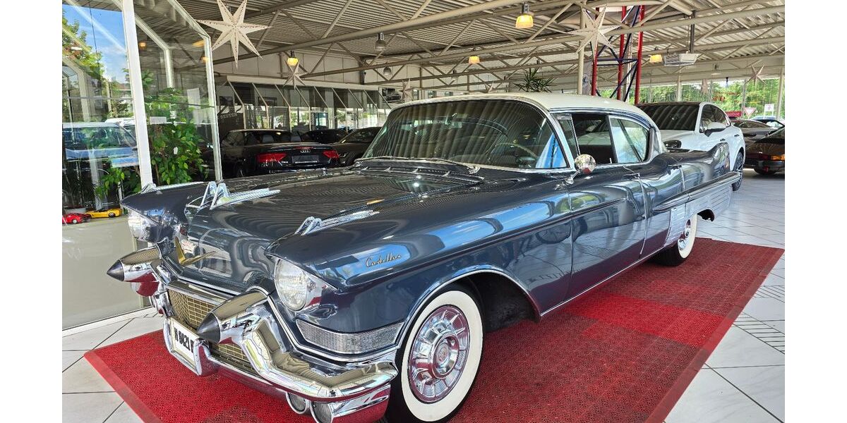 Cadillac Fleetwood 32.000 km 42.500 &euro; Lahnstein 56112