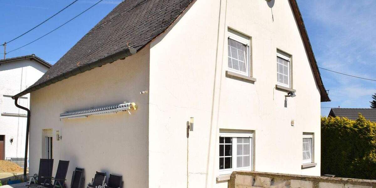 Einfamilienhaus Ransbach-Baumbach Baumbach - 4 Zimmer, 114 m&sup2;, 229.000&euro; | Angebot:25691898