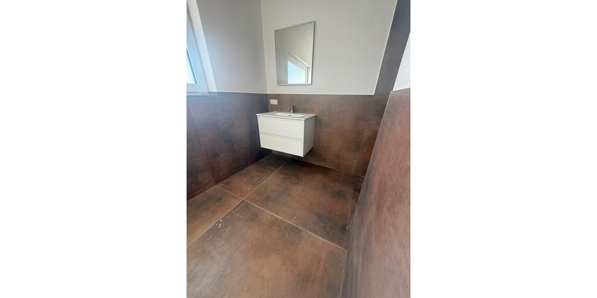 Etagenwohnung Nauort - 4 Zimmer, 92 m&sup2;, 309.000&euro; | Angebot:26004000