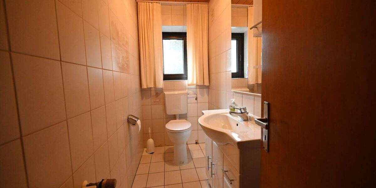 Mehrfamilienhaus, Wohnhaus Breitenau - 6 Zimmer, 145 m&sup2;, 219.000&euro; | Angebot:25687192