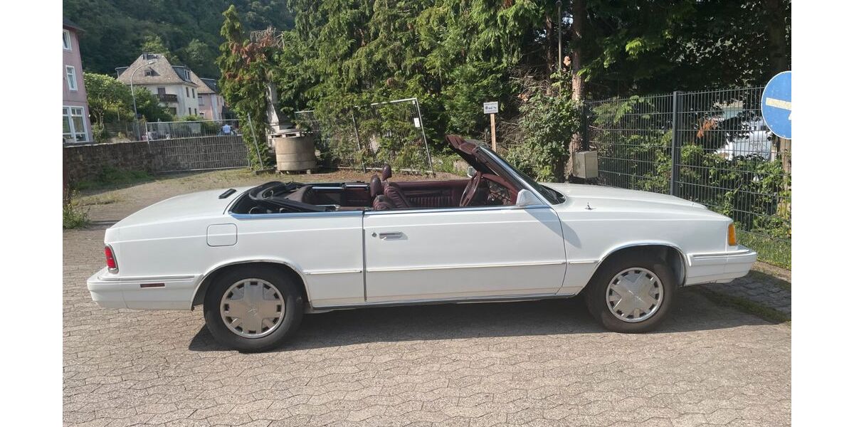 Chrysler Le Baron 71.740 km 3.450 &euro; Boppard 56154