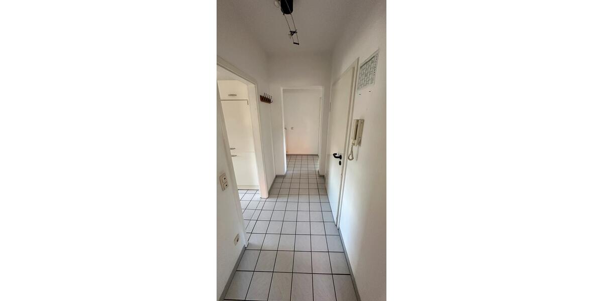 Etagenwohnung Bad Honnef - 4.5 Zimmer, 97 m&sup2;, 1.099&euro; | Angebot:24352110