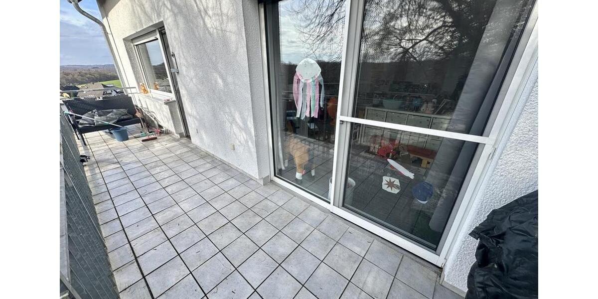 Dachgeschoßwohnung Nauort - 3 Zimmer, 80 m&sup2;, 520&euro; | Angebot:25985996