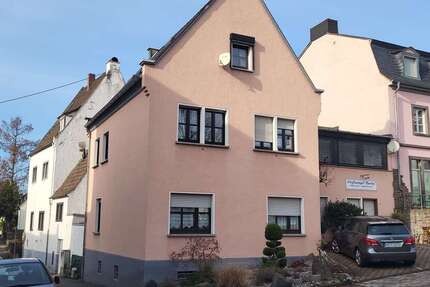 Haus Neuwied Feldkirchen - 9 Zimmer, 215 m&sup2;, 390.000&euro; | Angebot:27504259