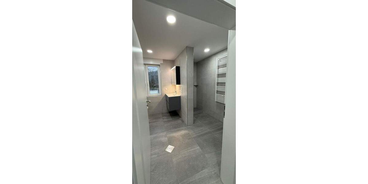 Etagenwohnung Andernach-Namedy Namedy - 3 Zimmer, 101 m&sup2;, 1.567&euro; | Angebot:25835101