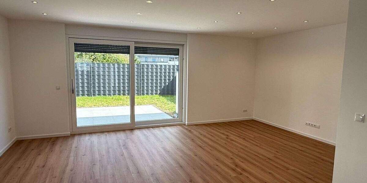 Doppelhaushälfte Neuwied Engers - 7 Zimmer, 160 m&sup2;, 539.000&euro; | Angebot:25742439