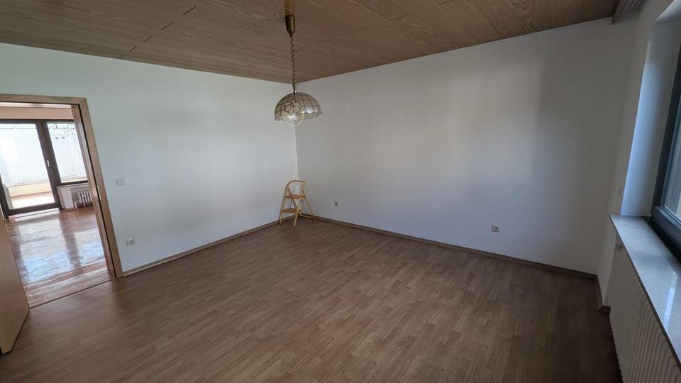 Erdgeschoßwohnung Kobern-Gondorf Gondorf - 3 Zimmer, 92 m&sup2;, 750&euro; | Angebot:26669812