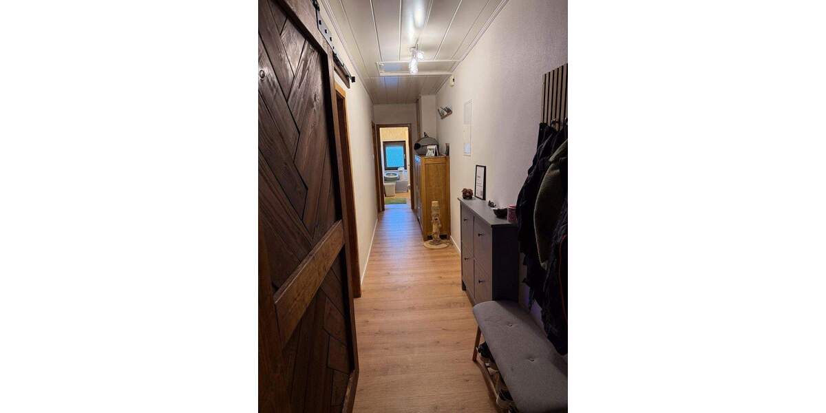 Etagenwohnung Rheinbrohl - 2 Zimmer, 93 m&sup2;, 174.000&euro; | Angebot:25787224