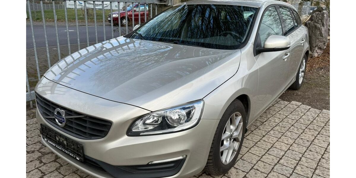 Volvo V60 123.000 km 15.700 &euro; Lahnstein 56112