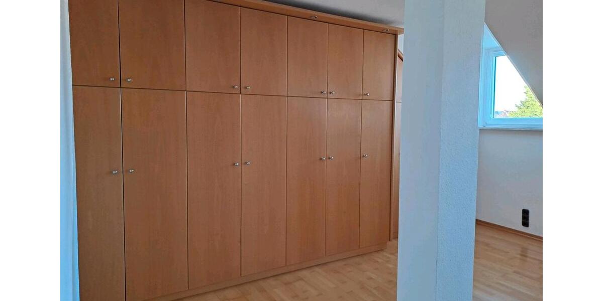 Dachgeschoßwohnung Bad Honnef - 2 Zimmer, 65 m&sup2;, 900&euro; | Angebot:25947683