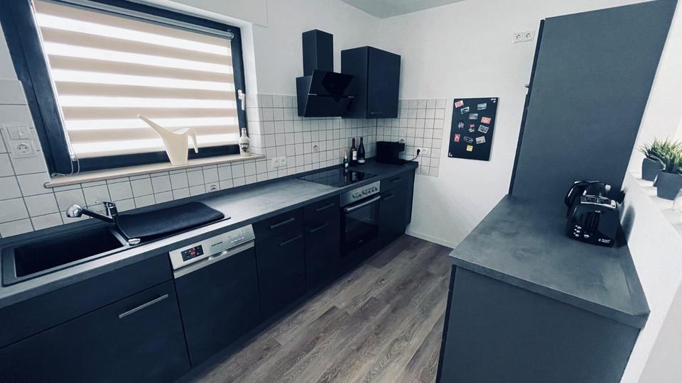 Mehrfamilienhaus, Wohnhaus Neuwied Feldkirchen - 7.5 Zimmer, 200 m&sup2;, 640.000&euro; | Angebot:26824402