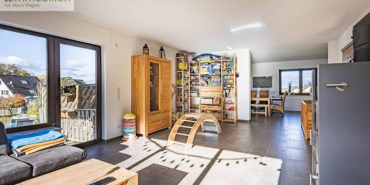 Einfamilienhaus Breitscheid - 9 Zimmer, 200 m&sup2;, 449.000&euro; | Angebot:25744964