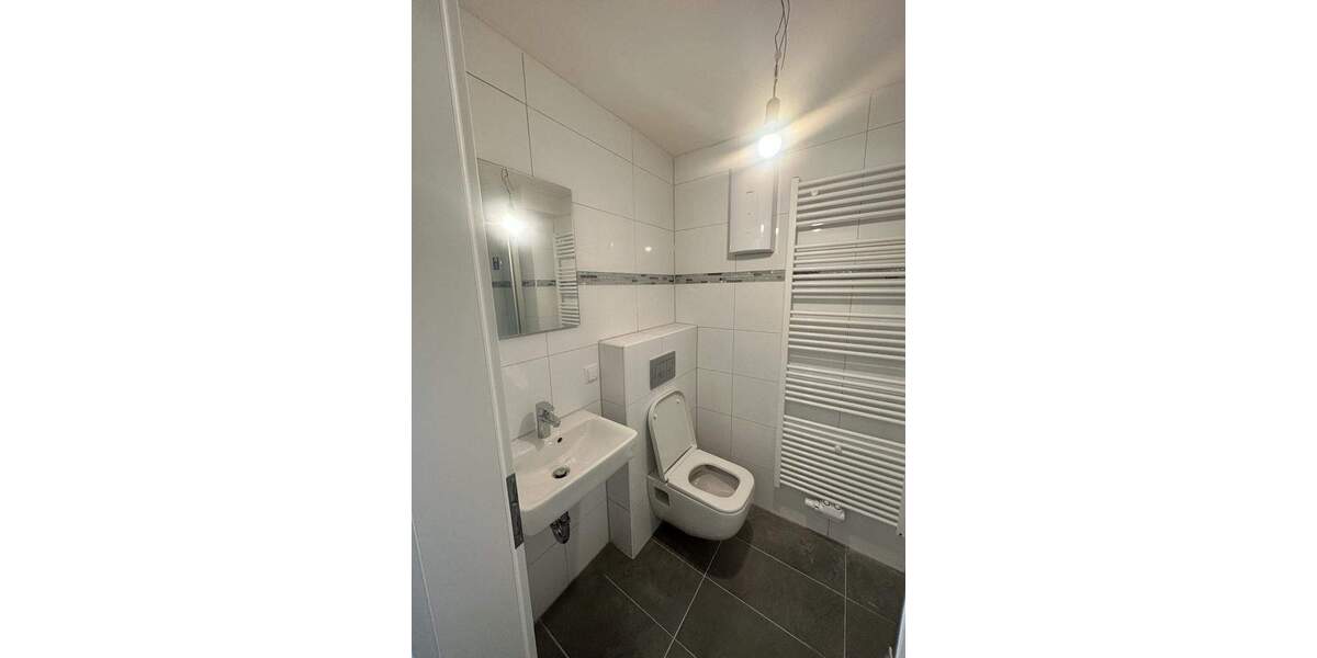 Etagenwohnung Koblenz Neuendorf - 1 Zimmer, 31 m&sup2;, 500&euro; | Angebot:25747871