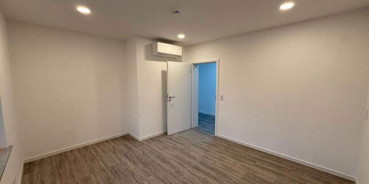 Etagenwohnung Andernach-Namedy Namedy - 3 Zimmer, 101 m&sup2;, 1.567&euro; | Angebot:25835101