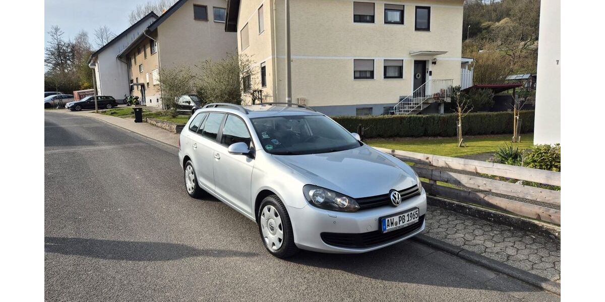 VW Golf 262.699 km 3.700 &euro; Remagen 53424