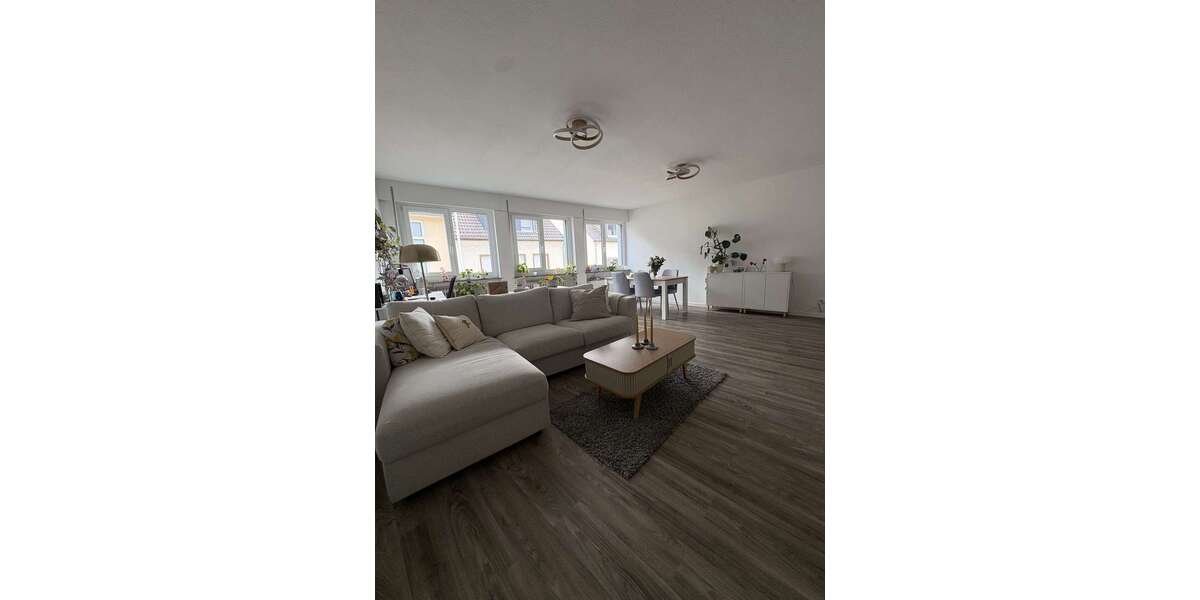 Etagenwohnung Moselweiß Moselweiß - 3 Zimmer, 100 m&sup2;, 1.033&euro; | Angebot:27092068