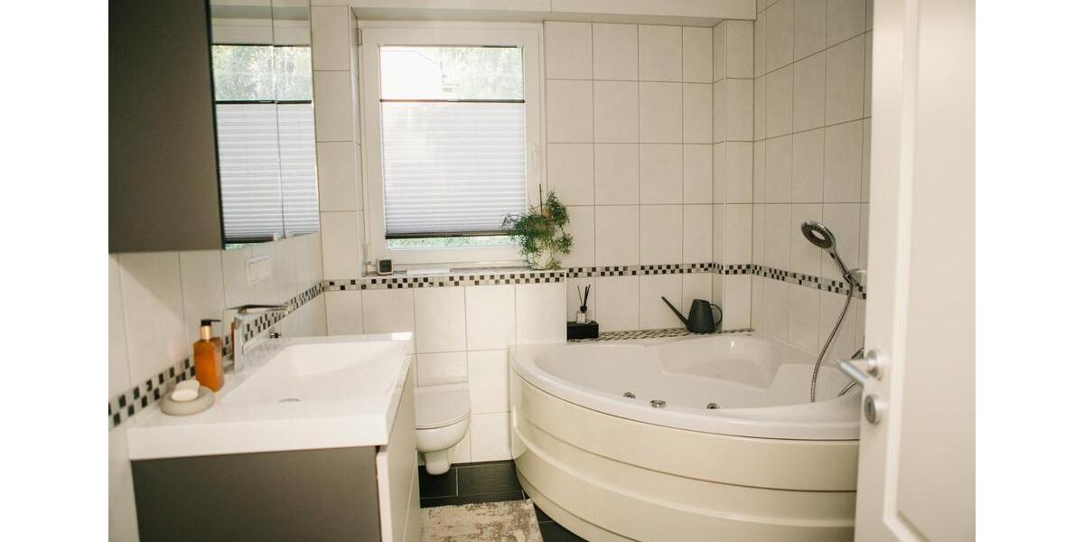 Einfamilienhaus Urbar - 5 Zimmer, 135 m&sup2;, 399.000&euro; | Angebot:25122202