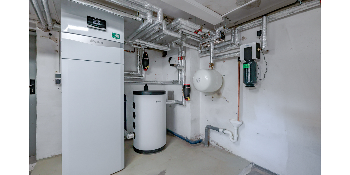 Rohdiamant mit Potenzial: Entkerntes Haus mit viel Platz für Mensch & Tier. 5686 m² Grundstück! - Einfamilienhaus Bad Honnef / Aegidienberg Aegidienberg | Angebot:25097239