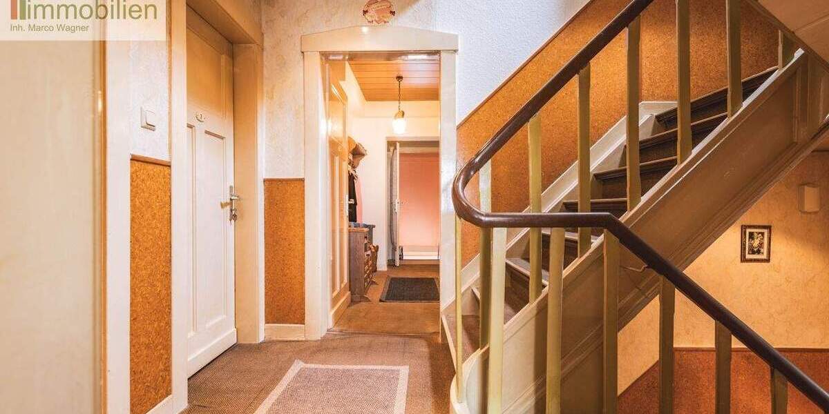 Mehrfamilienhaus, Wohnhaus Flammersfeld - 1 Zimmer, 296 m&sup2;, 320.000&euro; | Angebot:25744963