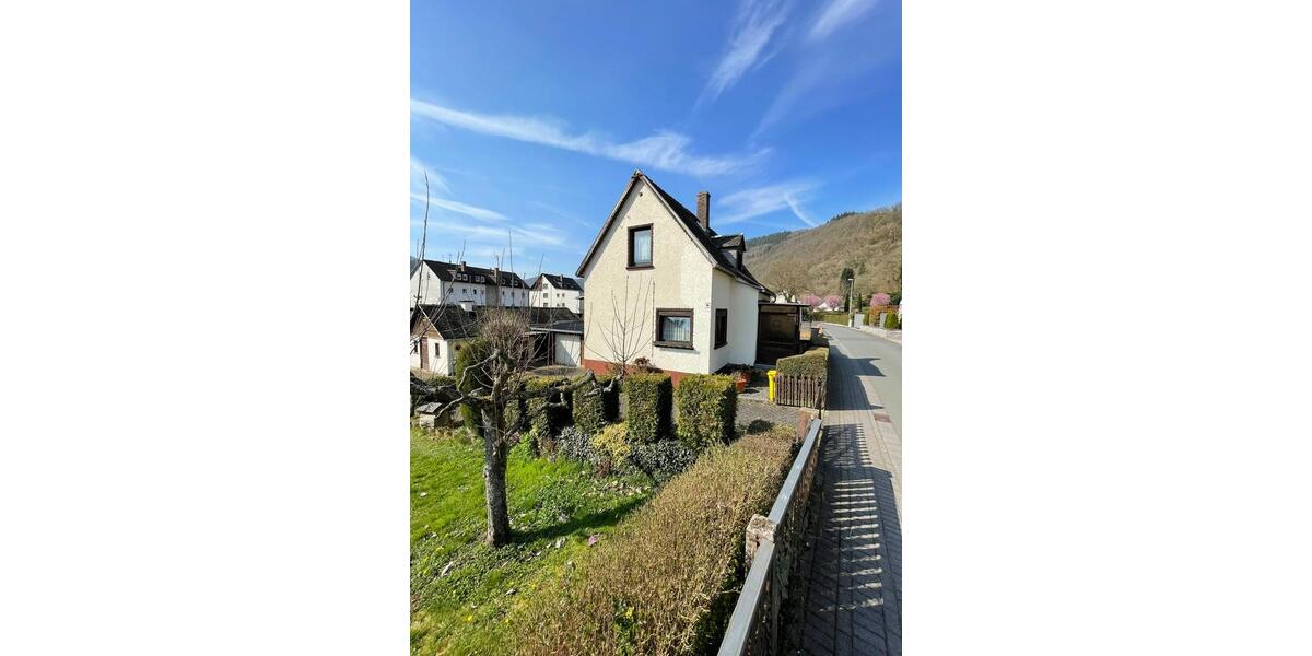 Einfamilienhaus Fachbach - 4 Zimmer, 90 m&sup2;, 269.000&euro; | Angebot:25933338