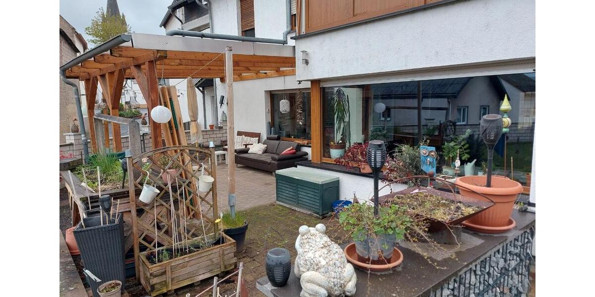 Etagenwohnung Andernach - 5 Zimmer, 124 m&sup2;, 325.000&euro; | Angebot:26164175