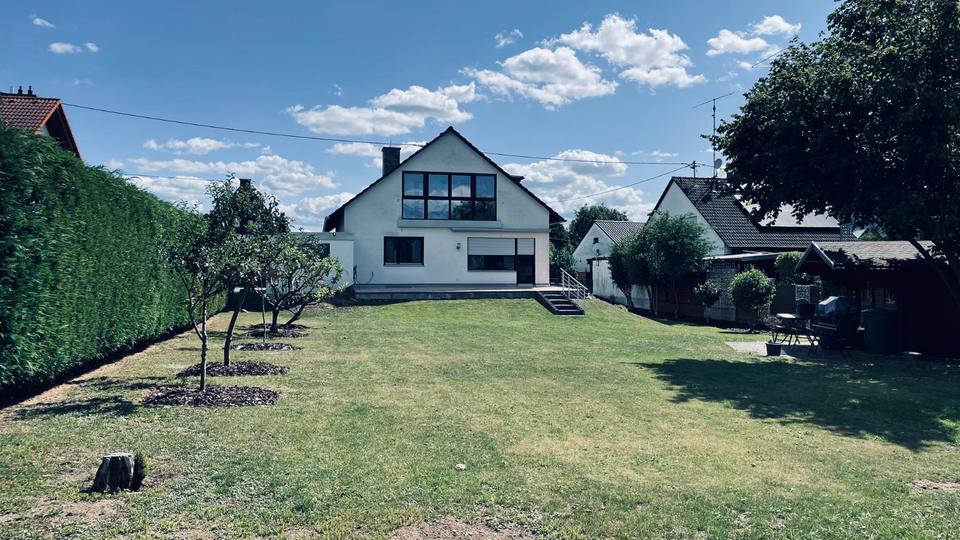 Mehrfamilienhaus, Wohnhaus Neuwied Feldkirchen - 7.5 Zimmer, 200 m&sup2;, 640.000&euro; | Angebot:26824402
