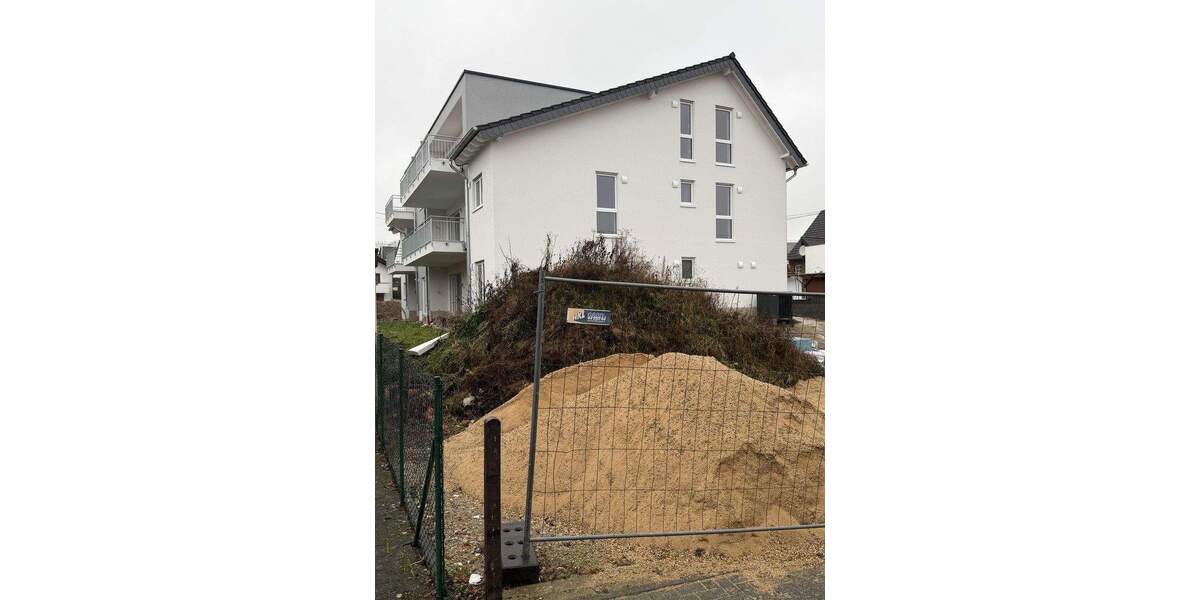 Etagenwohnung Dierdorf - 3 Zimmer, 77 m&sup2;, 1.200&euro; | Angebot:26056626