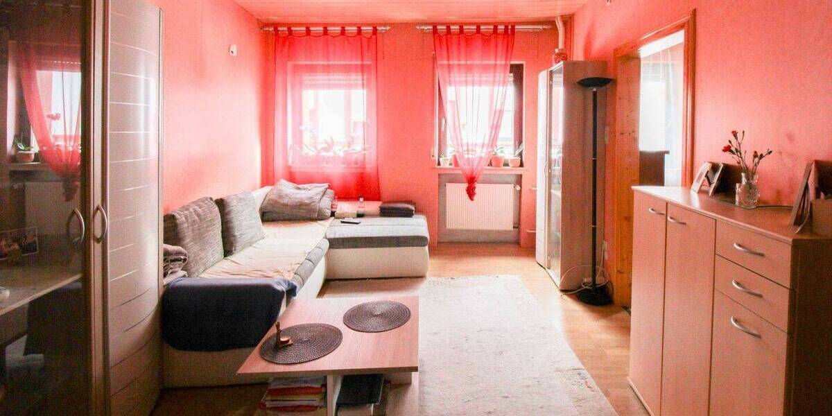 Mehrfamilienhaus, Wohnhaus Leutesdorf - 9 Zimmer, 308 m&sup2;, 360.000&euro; | Angebot:25999309