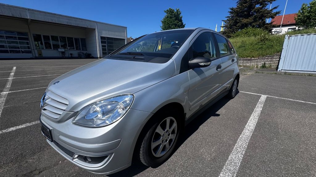 Mercedes-Benz B 170 221.233 km 989 &euro; Dieblich 56332