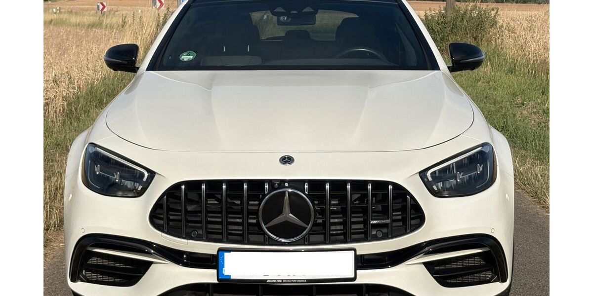 Mercedes-Benz E 63 AMG 30.400 km 91.900 &euro; Urbar 56182