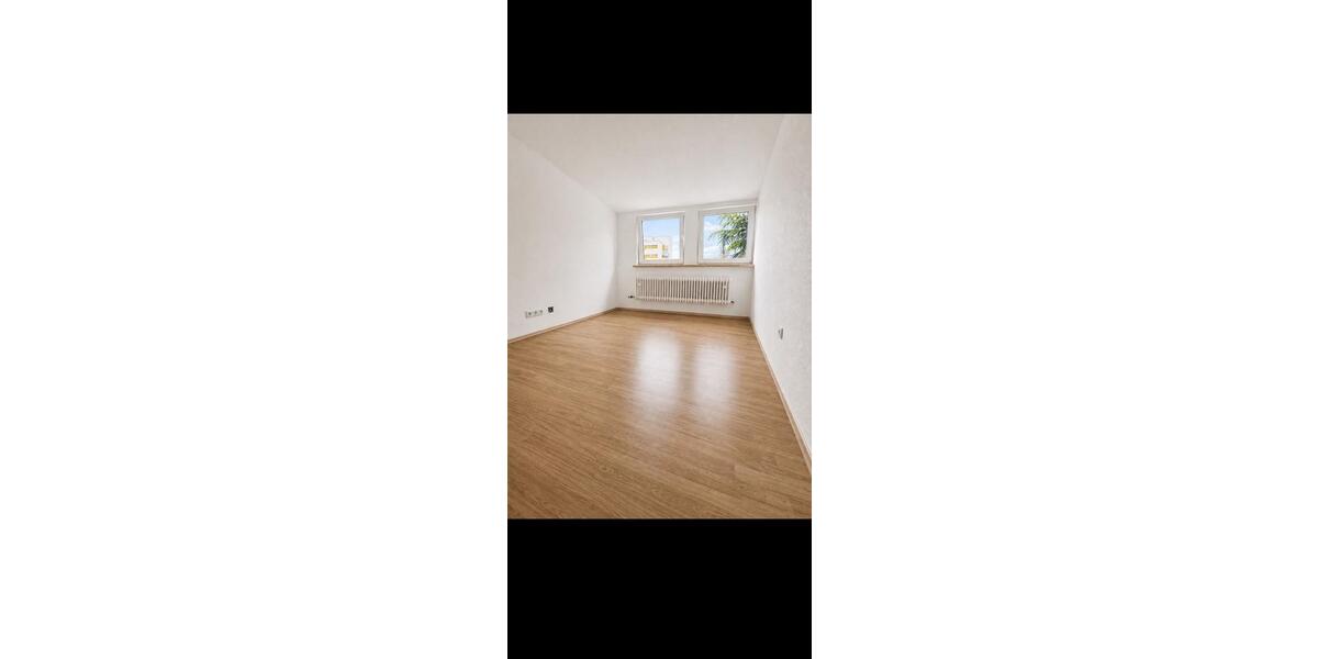 Einfamilienhaus Neuwied - 6 Zimmer, 150 m&sup2;, 1.300&euro; | Angebot:26683026
