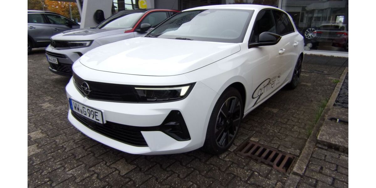 Opel Astra 3.500 km 31.990 &euro; Ransbach-Baumbach 56235
