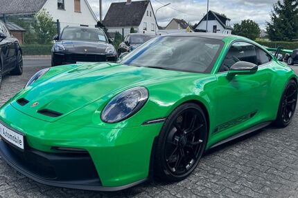 Porsche 992 1.700 km 198.924 &euro; Staudt 56424