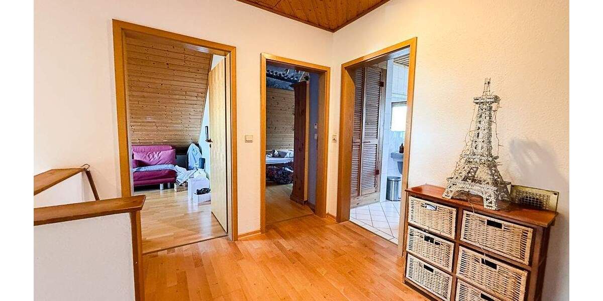 Einfamilienhaus Erpel Orsberg - 6 Zimmer, 146 m&sup2;, 468.000&euro; | Angebot:25864785