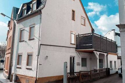 Haus Koblenz Metternich - 7 Zimmer, 153 m&sup2;, 330.000&euro; | Angebot:25970401