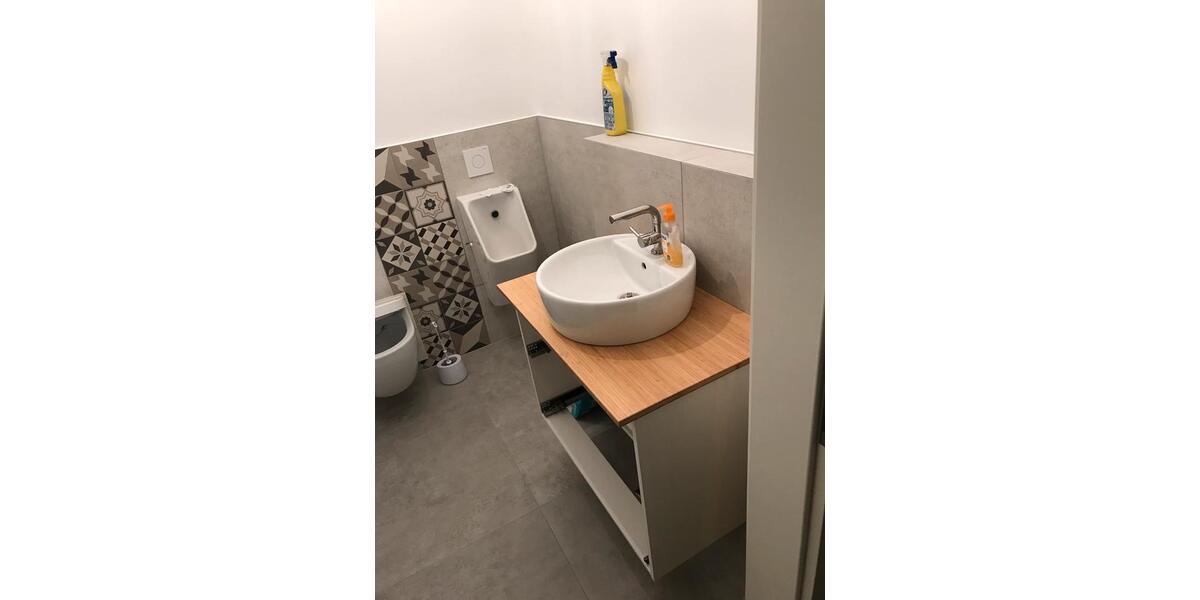 Einfamilienhaus Nauort - 8 Zimmer, 271 m&sup2;, 260.000&euro; | Angebot:25948085