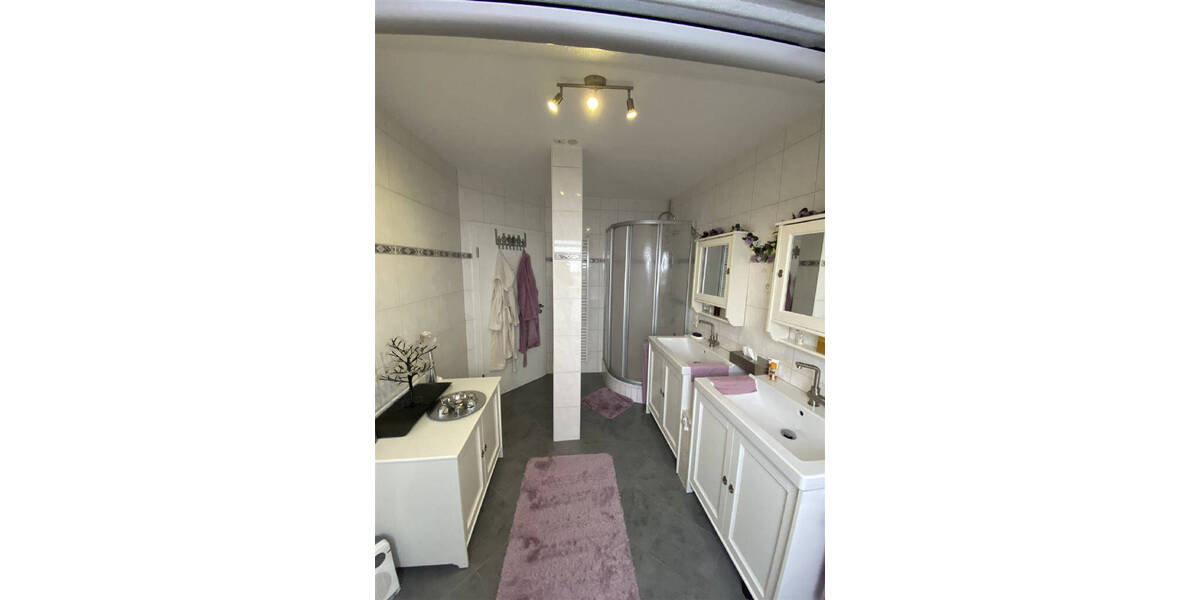 Mehrfamilienhaus, Wohnhaus Welscheudorf - 8 Zimmer, 316 m&sup2;, 650.000&euro; | Angebot:25779146