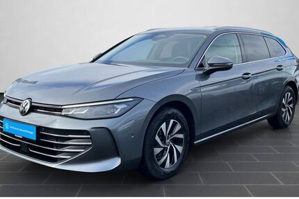 VW Passat Variant 24.300 km 32.890 &euro; Kruft 56642