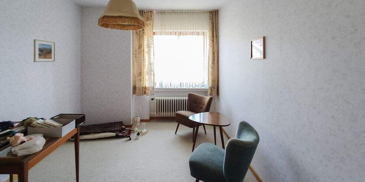 Mehrfamilienhaus, Wohnhaus Freirachdorf - 1 Zimmer, 317 m&sup2;, 329.000&euro; | Angebot:25691934