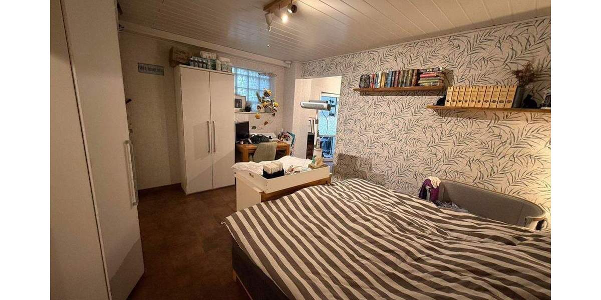 Etagenwohnung Rheinbrohl - 2 Zimmer, 93 m&sup2;, 174.000&euro; | Angebot:25787224